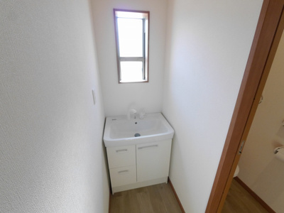 【洗面所】 | 神若通３丁目中古戸建