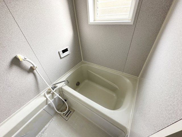 【浴室】 | 緑ヶ丘ヴィレッジⅠ | ※修繕中のお写真です