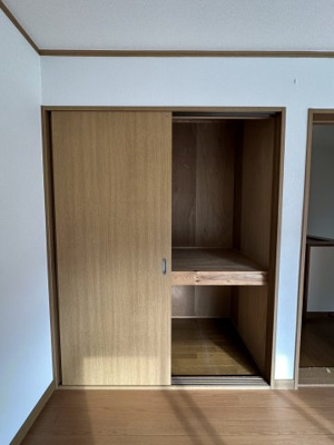 【収納】 | 緑ヶ丘ヴィレッジⅠ | ※修繕中のお写真です