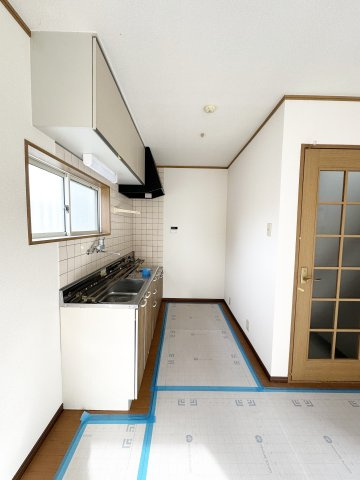 緑ヶ丘ヴィレッジⅠのキッチン|※修繕中のお写真です