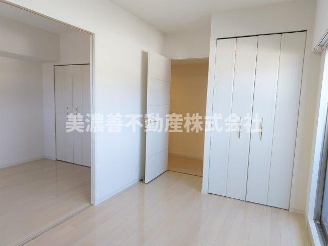 ６４２６７　キャッスルハイツ正木Ⅲの洋室