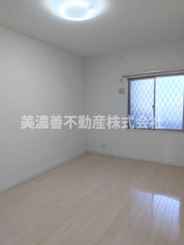 ６４２６７　キャッスルハイツ正木Ⅲの洋室