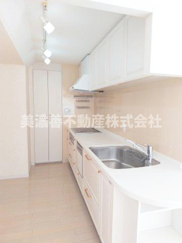 ６４２６７　キャッスルハイツ正木Ⅲのキッチン