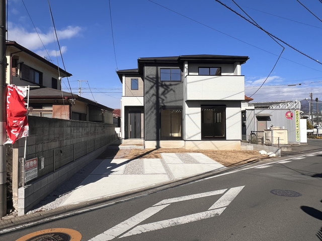 新築　前橋市下細井町9期　１号棟の駐車場|現地写真　駐車スペースは並列2台分可能です！
