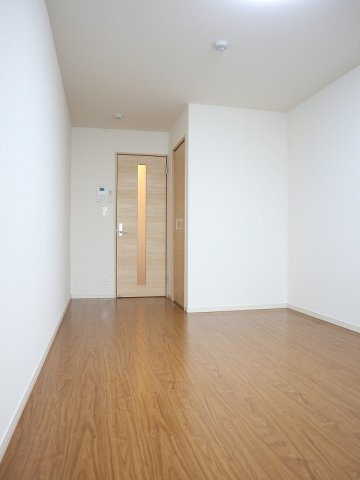 【居間・リビング】 | リブリ・アゼリア | 過ごしやすいお部屋です