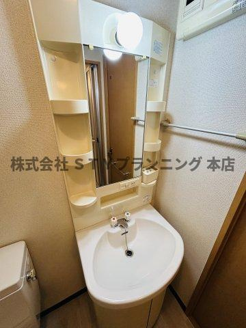 仲介手数料０円！ＶＩＯＬＡ　ＫＡＮＡＹＡＭＡの独立洗面台