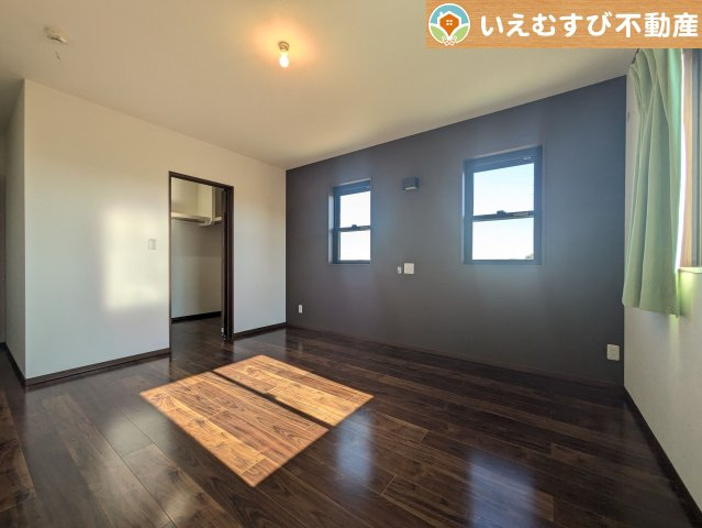 【洋室】 | 美里町阿那志　中古戸建