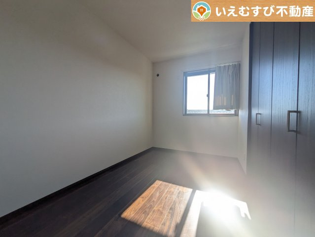 【洋室】 | 美里町阿那志　中古戸建