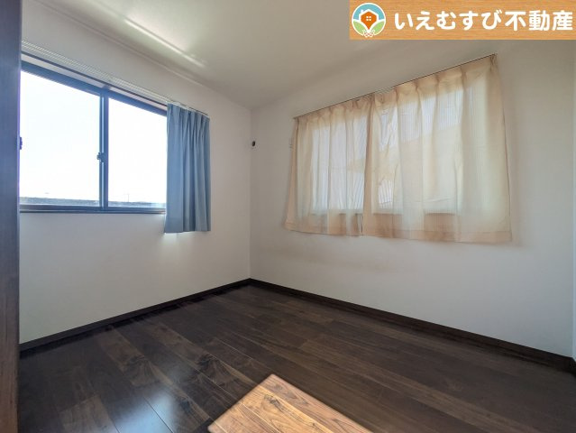 【洋室】 | 美里町阿那志　中古戸建