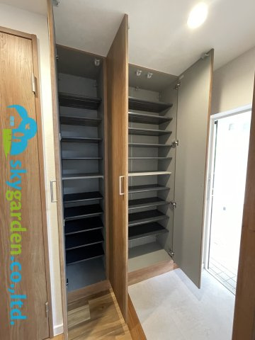 グリーンヒルズ港南台の玄関