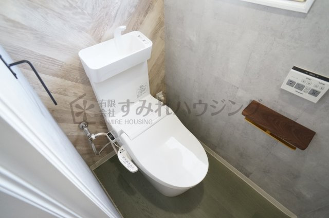 JS宝塚ビルのトイレ