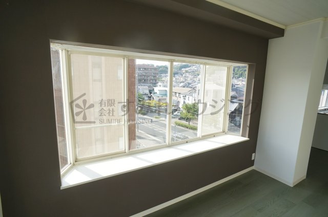 JS宝塚ビルの内装