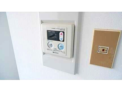 【設備】 | ニュー小町ビル | 給湯リモコン
