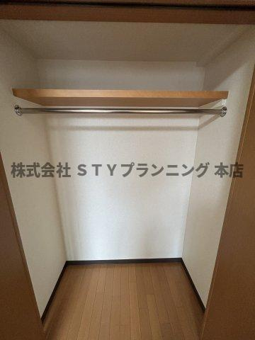 仲介手数料０円！アールズコート本郷の収納