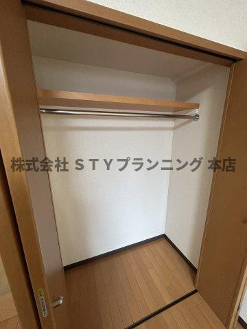 仲介手数料０円！アールズコート本郷の収納