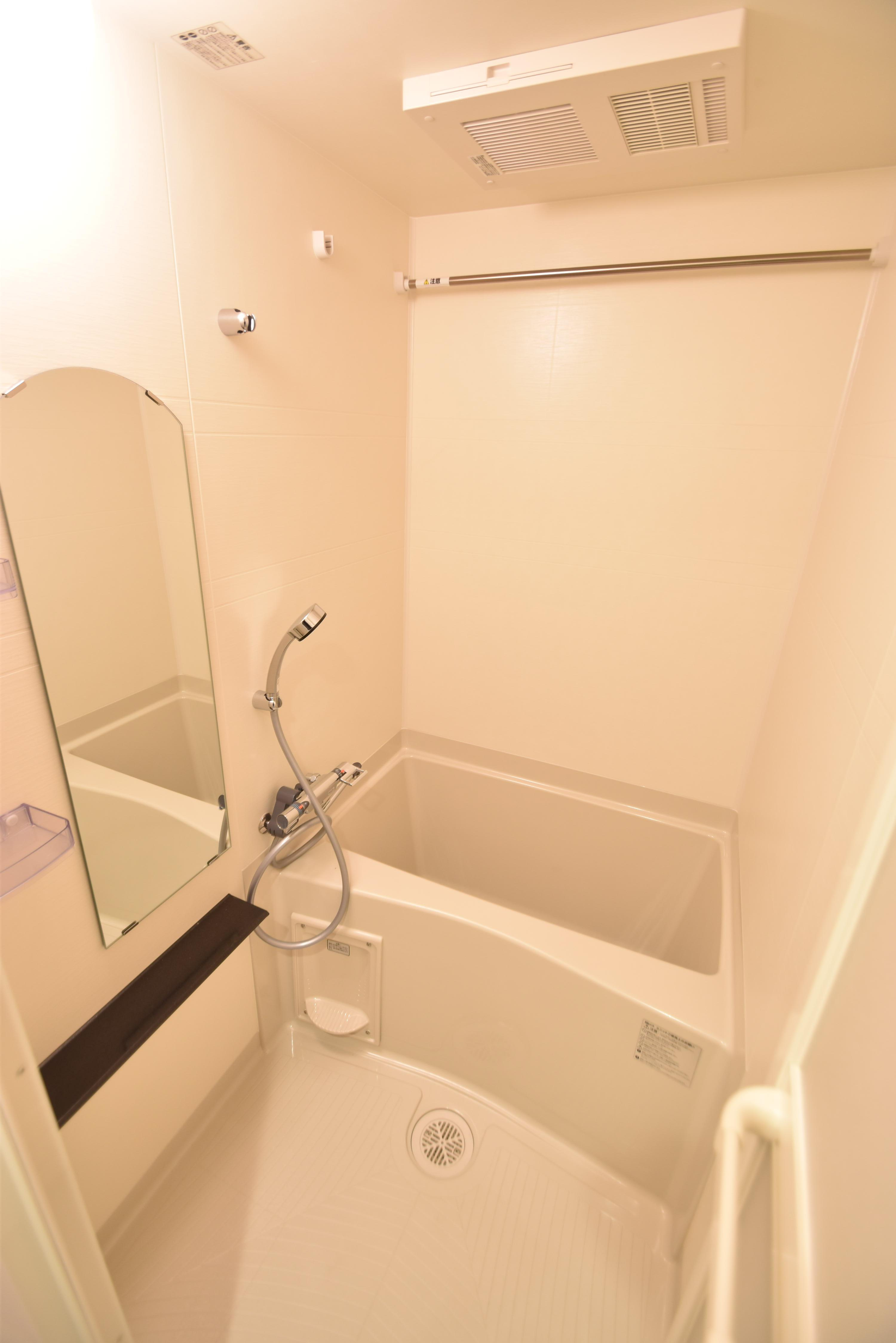 大阪市都島区片町１丁目の賃貸マンションの浴室