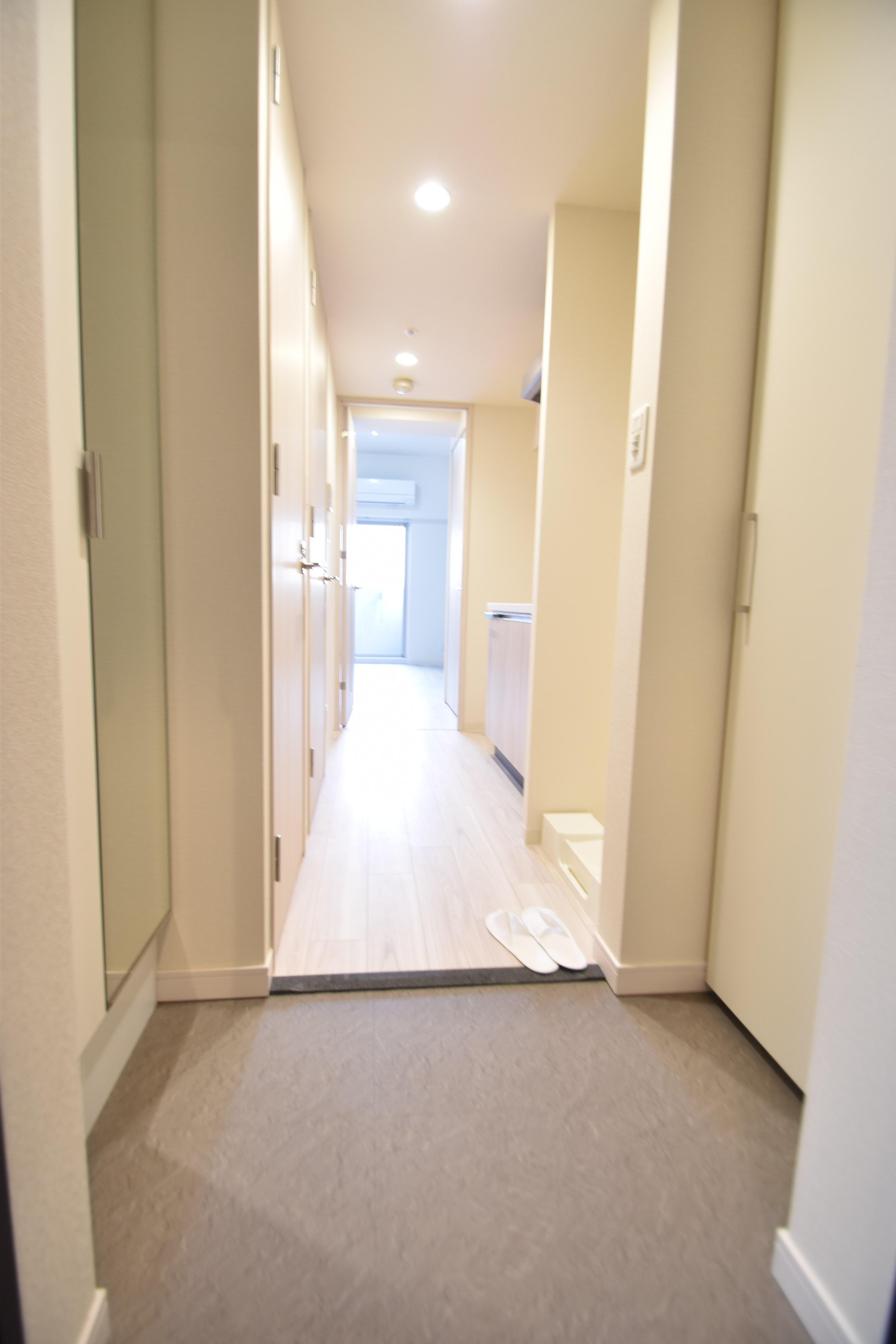 大阪市都島区片町１丁目の賃貸マンションの玄関