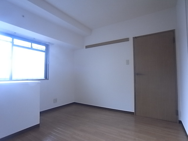 神戸市兵庫区浜崎通の賃貸マンション