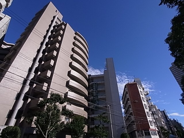 神戸市兵庫区浜崎通の賃貸マンションの外観