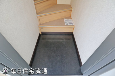 【玄関】 | エステル