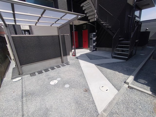 神戸市長田区蓮宮通４丁目のアパート