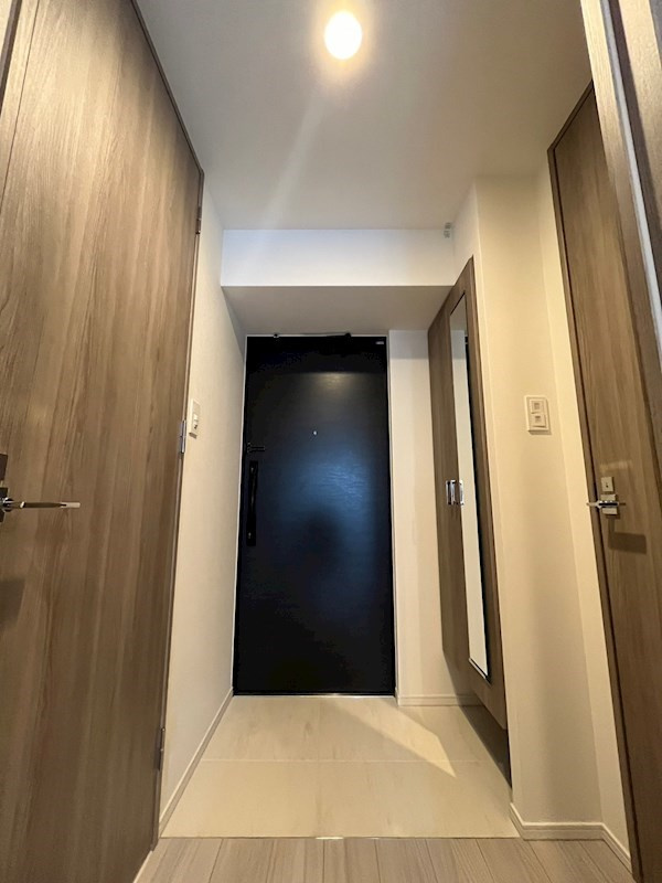 S-RESIDENCE堺筋本町Deuxの玄関