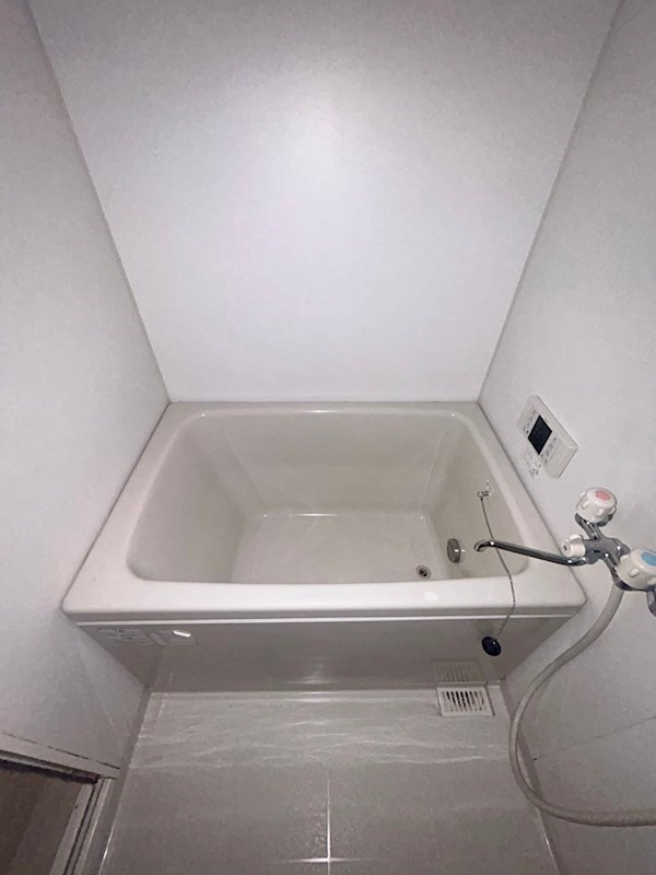 メトロハイツ花隈の浴室