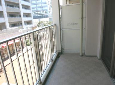 江東区豊洲３丁目の賃貸マンションのバルコニー