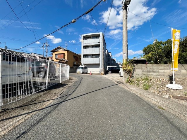 久我石原町　建築条件無土地の前面道路含む現地写真
