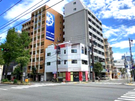 勝山町1丁目　店舗付き住宅