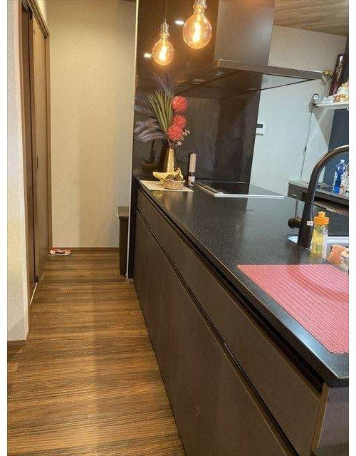 伊予市森　築浅戸建のキッチン