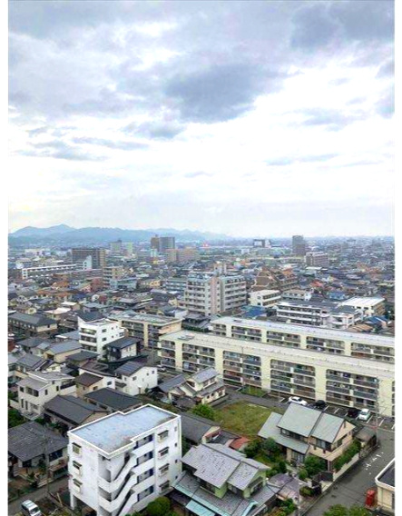 アルファステイツ本町の展望