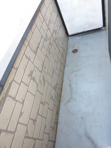 【バルコニー】