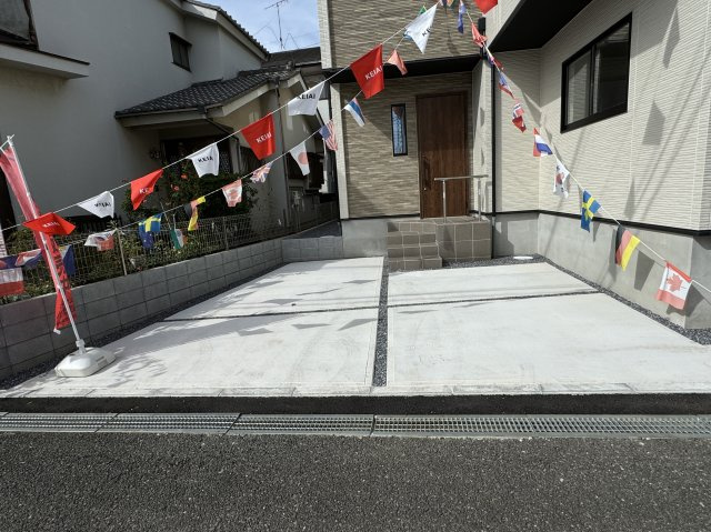 鎌ケ谷市東鎌ケ谷２丁目新築戸建（東鎌ケ谷８期）の駐車場|駐車スペース・並列２台駐車可