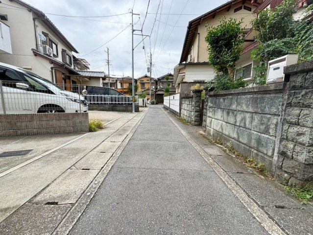 西京極南衣手町　建築条件付き土地の前面道路含む現地写真|【前道の様子】