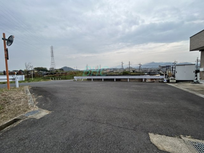 【前面道路含む現地写真】 | 草津市青地町