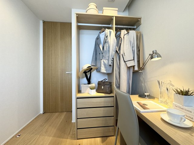 赤坂タワーレジデンス トップオブザヒルの収納|洋室2