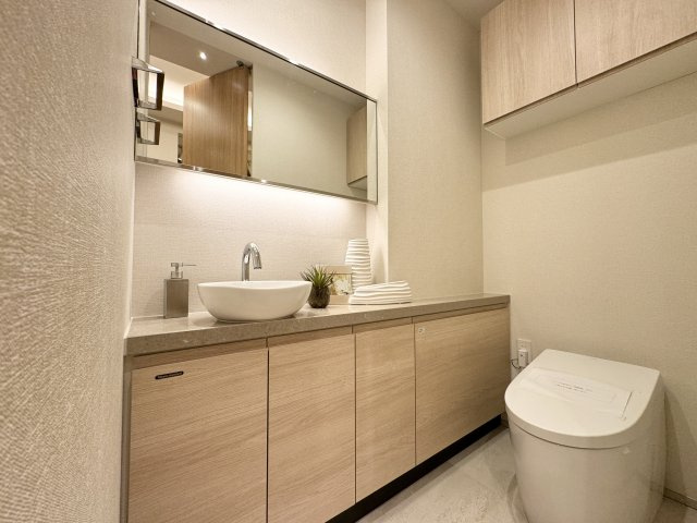 赤坂タワーレジデンス トップオブザヒルのトイレ