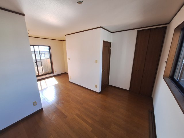 国分町(1438番6)戸建ての内装|きれいな内装です