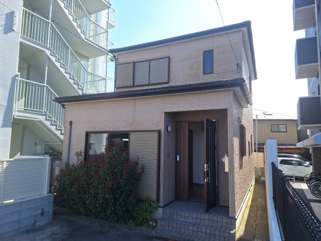 国分町(1438番6)戸建ての外観