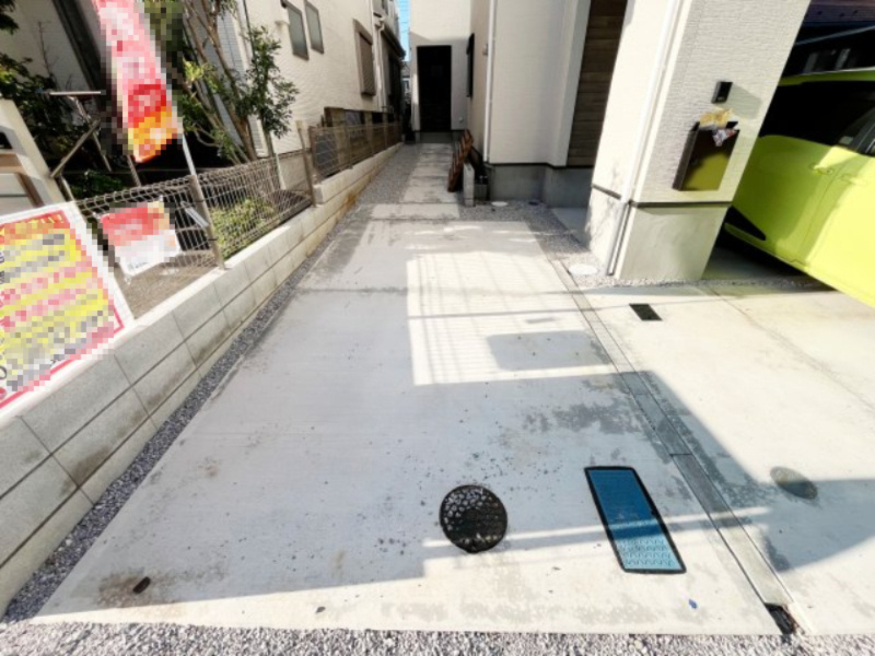 祝：成約済み　八王子市　散田町　新築戸建て　４期の駐車場|～仲介手数料無料☆八王子ひなた不動産～八王子市散田町　新築戸建て
