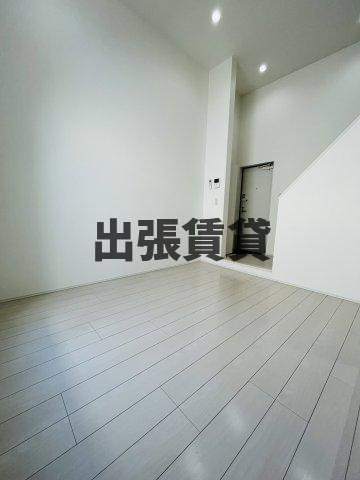 仲介手数料0円！IRIS　Gardenの居間・リビング