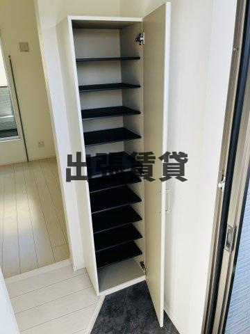 仲介手数料0円！IRIS　Gardenの収納