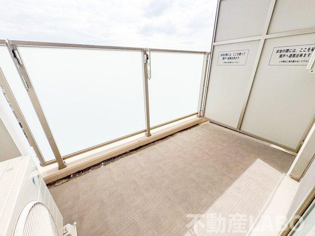 S-FORT難波西のバルコニー