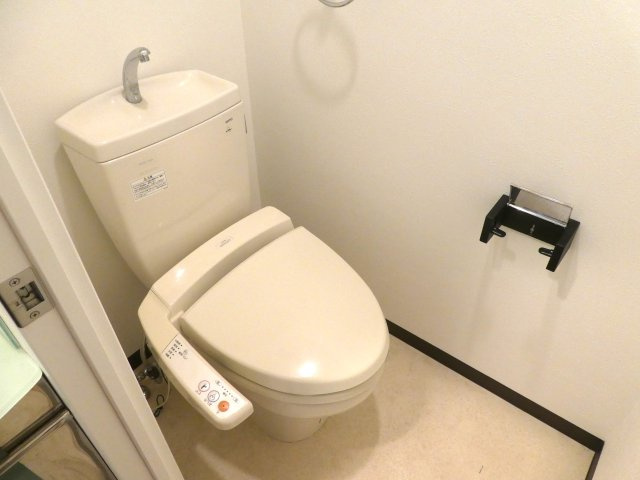 ビガーポリス133宝塚のトイレ