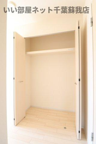 （仮称）千葉市中央区大森町新築アパートの収納|たっぷりとした収納スペースです