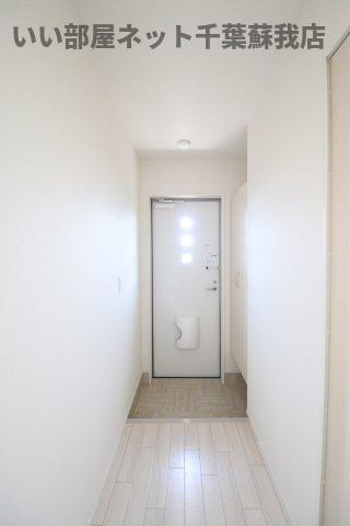 （仮称）千葉市中央区大森町新築アパートの玄関|きれいな玄関です