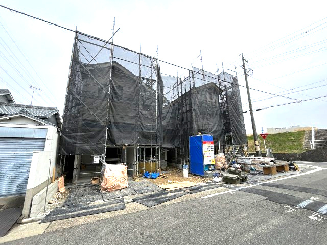 南区明円町1期　新築戸建　3号棟の前面道路含む現地写真|前面道路