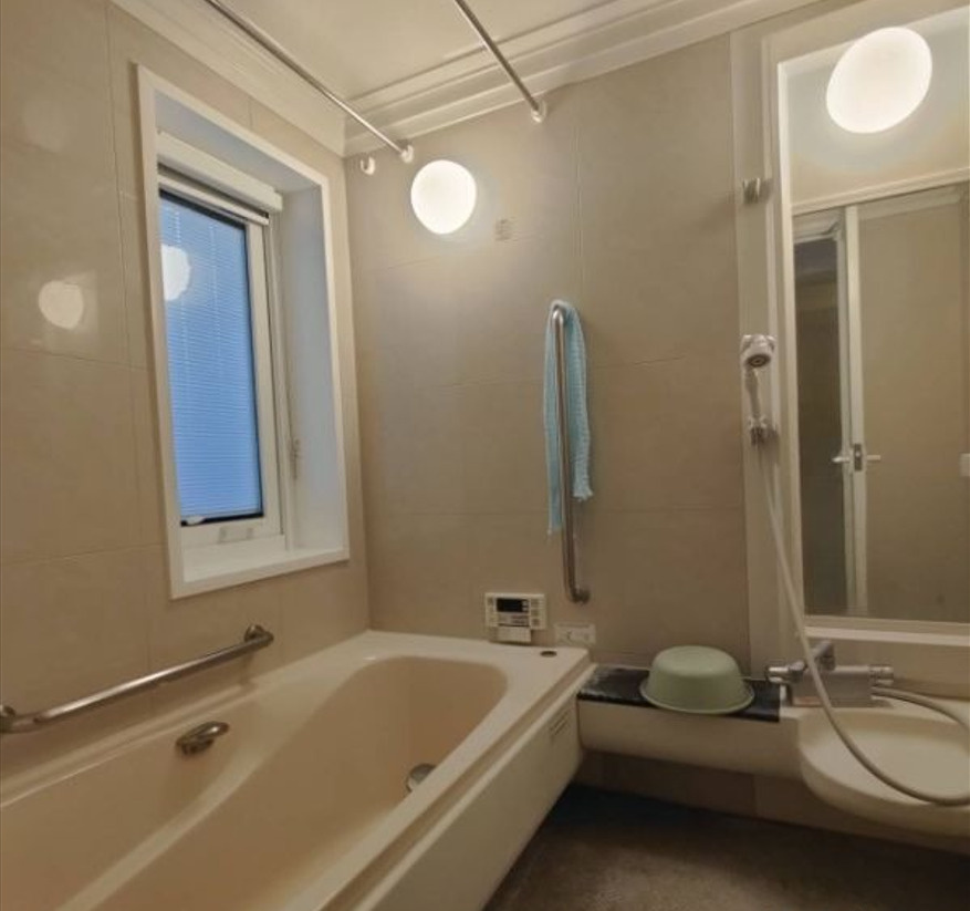 野田市つつみ野　中古戸建の浴室