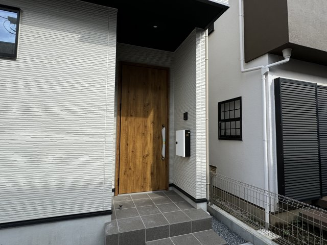 鎌ケ谷市鎌ケ谷１丁目新築戸建（鎌ケ谷９期）のエントランス|エントランス・玄関ポーチ